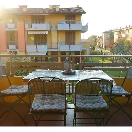 Garda Casa Camelia
